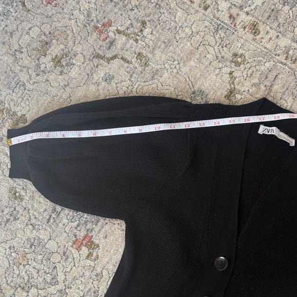 Zara Puff Sleeve Black Cardigan - Picture 6 of 6
